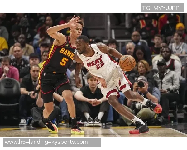 老鹰与灰熊精彩对决比赛录像回顾分析与精彩瞬间分享